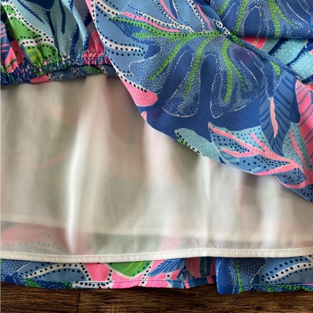 Lilly Pulitzer Floral Pamelyn Lileeze Dress
Blue Grotto Beleaf in Yourself
NWOT - Picture 10 of 13